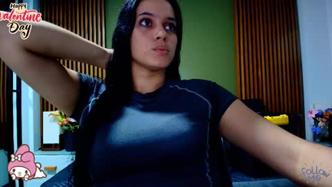  Dahiana  online show from February 2025 08:01:01 PM