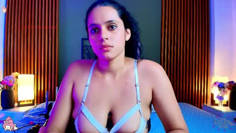  Dahiana  online show from February 2025 01:37:01 AM