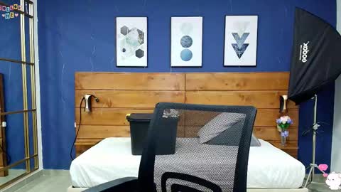  Dahiana  online show from September 2025 08:09:01 PM