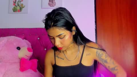    online show from November 2025 08:00:02 AM