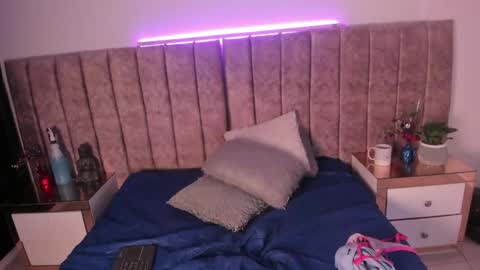 Snapshot of dahlia_rossee chatting on April 2026 08:00:02 PM dahlia_rossee online show from April 2026 08:00:02 PM