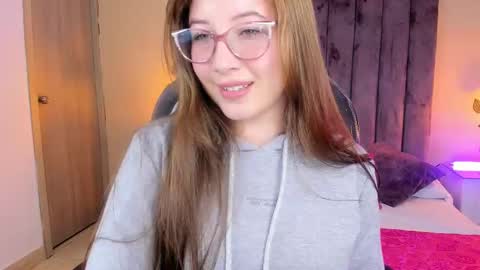 Dahlia online show from October 2025 05:57:02 AM