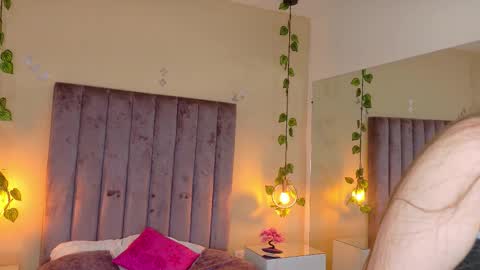 Snapshot of dahlia_rousse chatting on February 2026 05:26:02 AM Dahlia online show from February 2026 05:26:02 AM