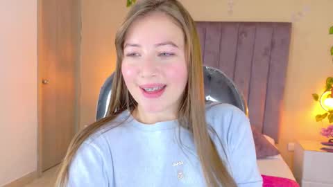 Snapshot of dahlia_rousse chatting on March 2026 09:37:01 AM Dahlia online show from March 2026 09:37:01 AM