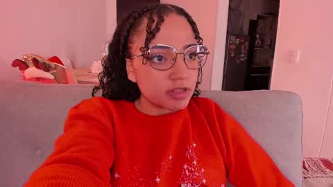 Dahli online show from December 2024 12:39:01 AM