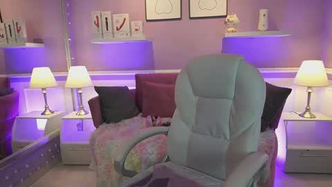 Dahlia Grey online show from November 2025 11:42:01 AM