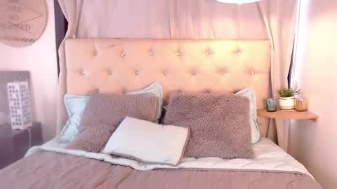 DAHYAN online show from February 2025 05:53:02 PM