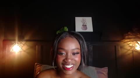 DAHYAN online show from November 2025 01:55:02 PM