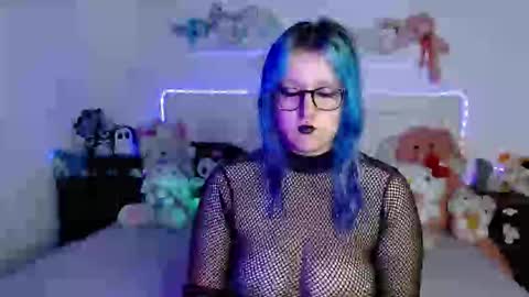    online show from October 2025 12:47:01 AM