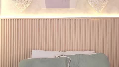 Snapshot of daiana_curly chatting on February 2026 07:43:02 PM Daiana online show from February 2026 07:43:02 PM