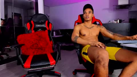 daikokuten_ online show from February 2025 02:03:01 AM