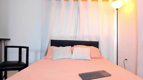 Daila Smith  online show from February 2025 03:49:02 PM