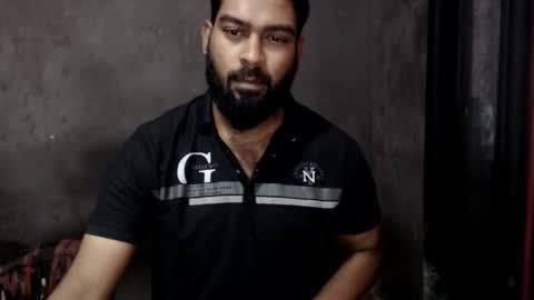 indian guys online show from October 2025 04:25:02 AM