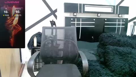 Snapshot of daimon_rock01 chatting on March 2025 05:49:02 AM felipe online show from March 2025 05:49:02 AM