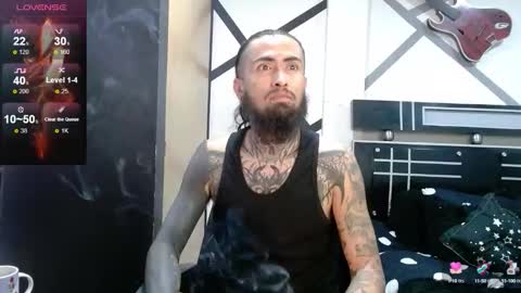 Snapshot of daimon_rock01 chatting on October 2025 04:24:01 AM felipe online show from October 2025 04:24:01 AM