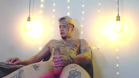 Daimond hope666 online show from January 2025 05:51:01 AM