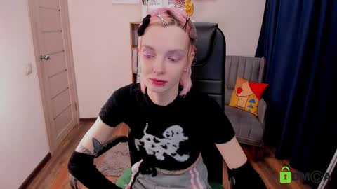 Snapshot of daisy__sweet chatting on February 2026 12:10:02 PM daisy__sweet online show from February 2026 12:10:02 PM