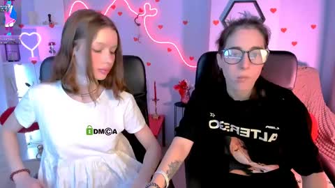Snapshot of daisy_baby_ chatting on April 2026 07:25:02 PM daisy online show from April 2026 07:25:02 PM