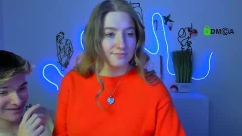 Little Di online show from January 2026 04:39:02 AM