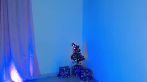 VALENTINA  online show from December 2025 08:10:02 AM