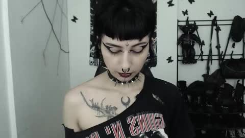 dakota online show from October 2025 03:13:02 AM