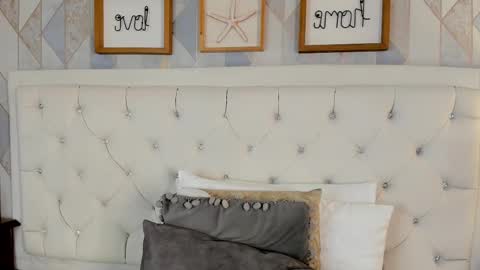 dakota lee20 online show from November 2025 12:35:01 AM