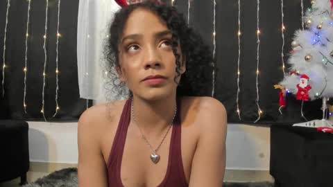 Dakota online show from December 2024 04:42:02 AM