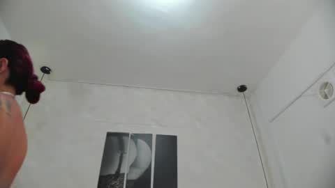 Snapshot of dakota_roussee chatting on September 2025 12:16:01 PM Dakota online show from September 2025 12:16:01 PM