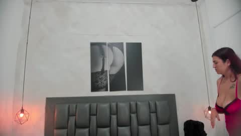 Snapshot of dakota_roussee chatting on September 2025 12:05:01 PM Dakota online show from September 2025 12:05:01 PM