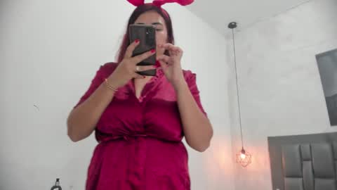 Snapshot of dakota_roussee chatting on October 2025 12:06:01 PM Dakota online show from October 2025 12:06:01 PM