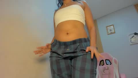 Snapshot of dakota_x18 chatting on February 2026 07:20:01 PM dakota_x18 online show from February 2026 07:20:01 PM