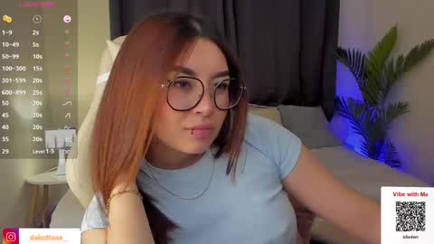 dakottaa__ online show from February 2025 11:19:02 PM
