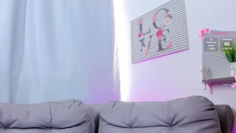 Liz online show from December 2024 09:28:01 PM