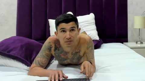 Im Dalas  online show from November 2025 12:48:02 PM