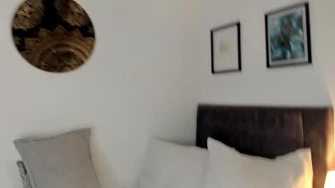 D A L H I L A online show from February 2026 01:10:02 AM