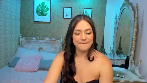 dali_collin online show from September 2025 05:05:02 PM