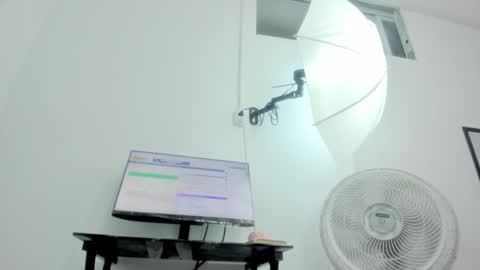  Ren  online show from October 2025 12:26:01 AM