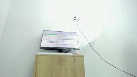  Ren  online show from November 2025 12:19:01 AM