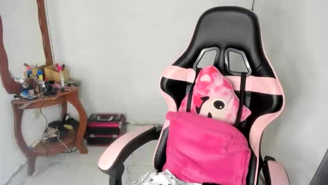 Snapshot of daliaapril22 chatting on March 2026 04:13:01 PM Dalia April online show from March 2026 04:13:01 PM