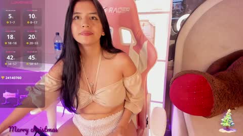 leila williams online show from January 2025 08:35:01 AM