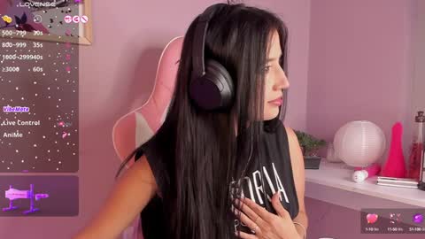 leila williams online show from January 2025 09:34:01 PM