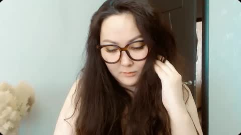 Snapshot of dalidayes chatting on February 2026 04:54:01 AM Dali online show from February 2026 04:54:01 AM