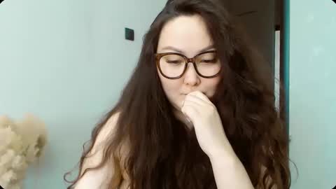 Snapshot of dalidayes chatting on February 2026 06:40:02 AM Dali online show from February 2026 06:40:02 AM