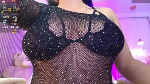 Daliia    online show from January 2025 12:45:02 PM