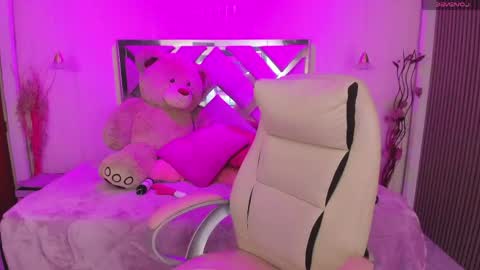 Snapshot of daliia_ chatting on May 2026 03:53:02 PM Daliia online show from May 2026 03:53:02 PM