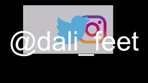 Snapshot of dalila_oficials chatting on July 2026 08:41:01 AM online show from July 2026 08:41:01 AM