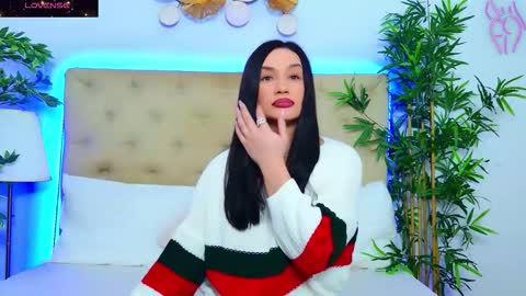 daliyaa_ online show from December 2025 01:05:02 PM