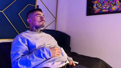 Dallas whitee online show from March 2026 12:42:02 PM