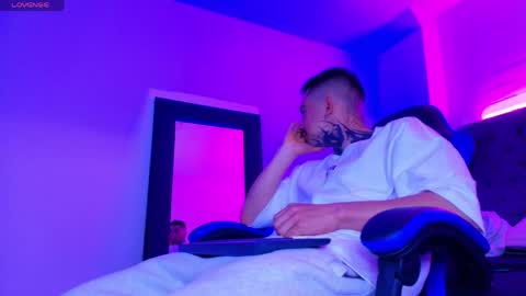 Dallas whitee online show from March 2026 12:49:02 PM