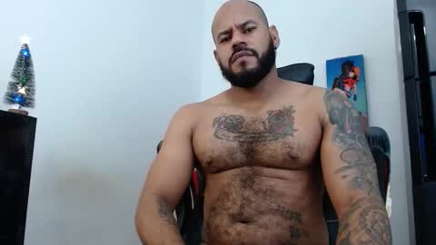 damian64436171 online show from November 2025 05:37:02 PM